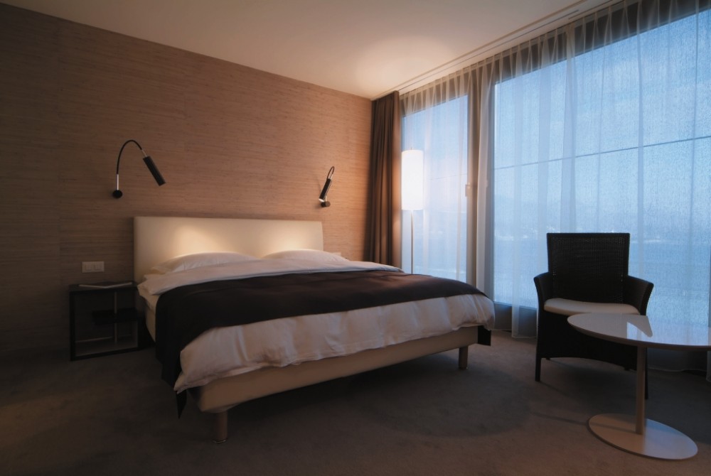 瑞士卢塞恩丽笙酒店 Radisson Blu Hotel, Lucerne_48303324-H1-Room_09_QLJZH.jpg