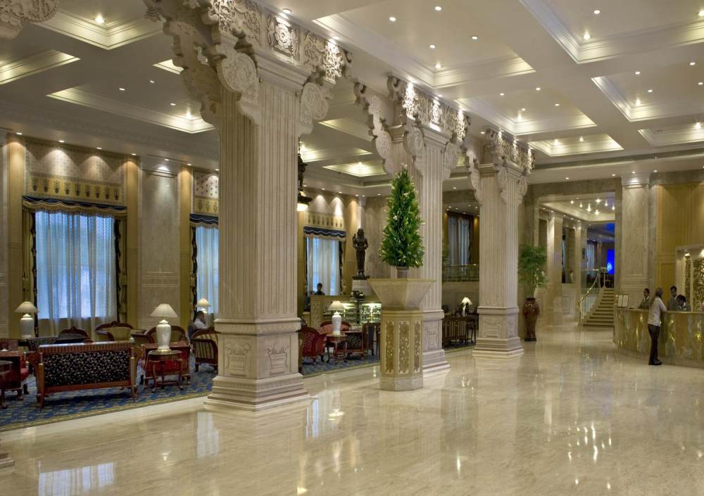 Le Meridien Pune, Pune, India_14)Le Meridien Pune—Hotel Lobby 拍攝者.jpg