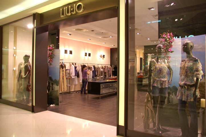 LIU.JO服装装卖店_27718527.jpg