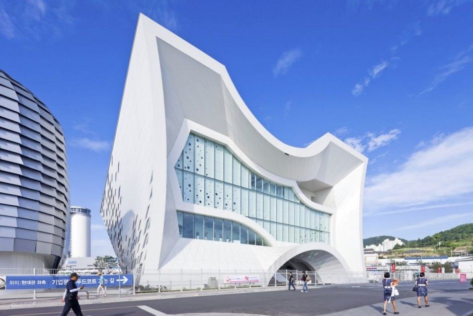 Hyundai Pavilion by Unsangdong Architects(现代汽车展馆）_hy_160813_06-940x628.jpg