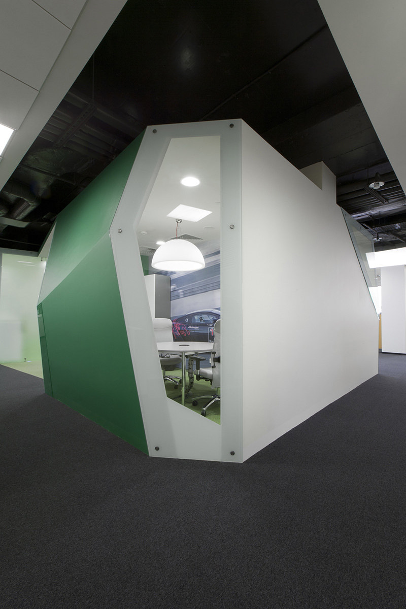 520da5f6e8e44e20300000b8_castrol-office-za-bor-architects_img_1768.jpg