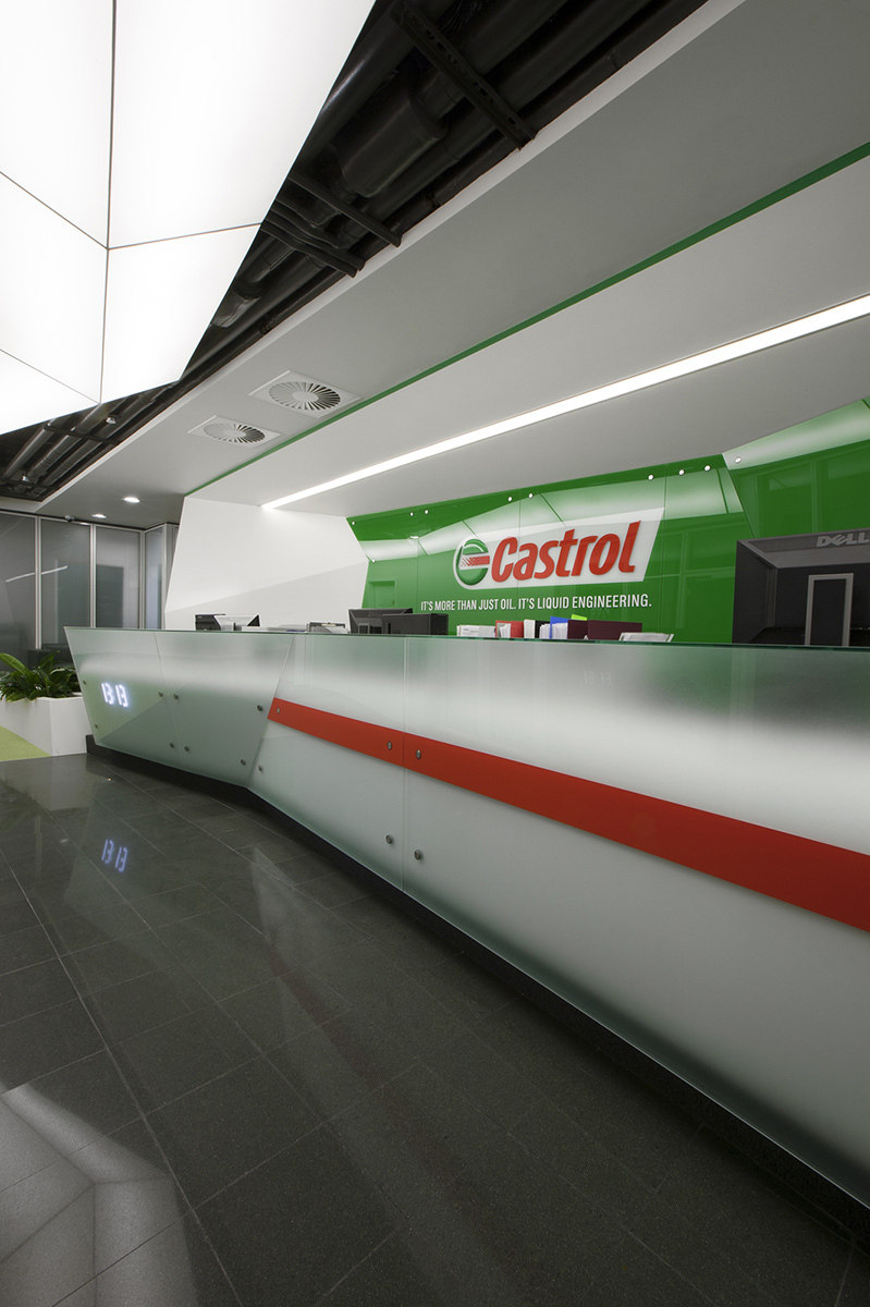 520da55ee8e44e20300000b2_castrol-office-za-bor-architects_img_16991.jpg