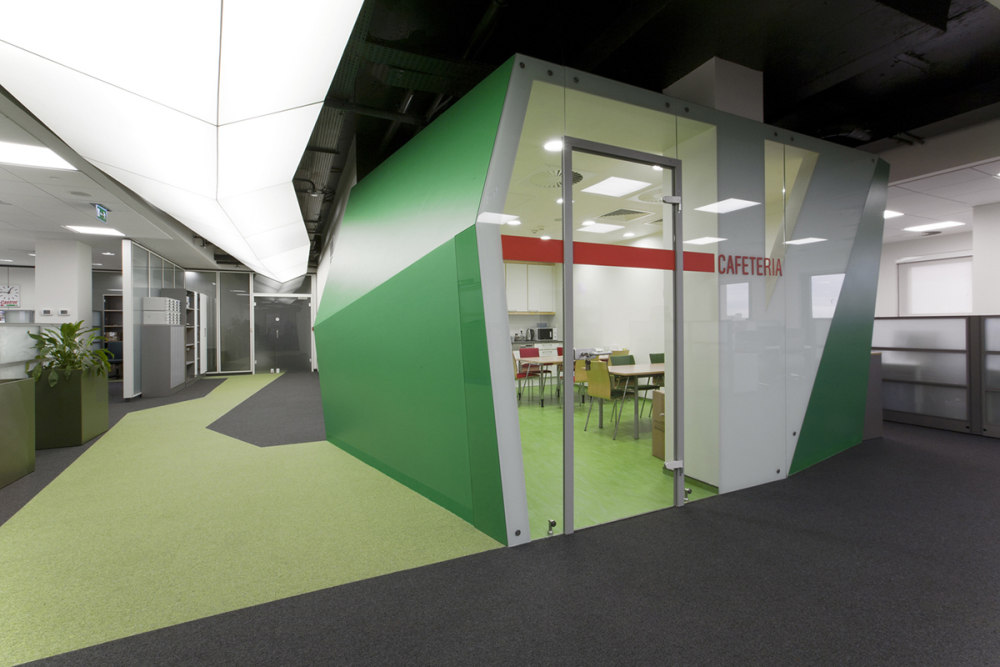 520da534e8e44e4bf90000a2_castrol-office-za-bor-architects_img_1685.jpg