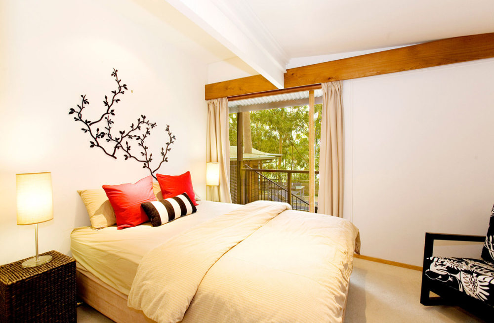澳大利亚悉尼--Treetops Holiday Home(树顶度假别墅)_Bedroom-Treetops-in-Sydney-Australia.jpg