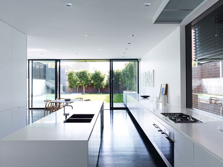 South Yarra Residence By Carr Design Group In Melbourne, Australia_south-yarra-residence-carr-design-melbourne-australia-yatzer-9.jpg