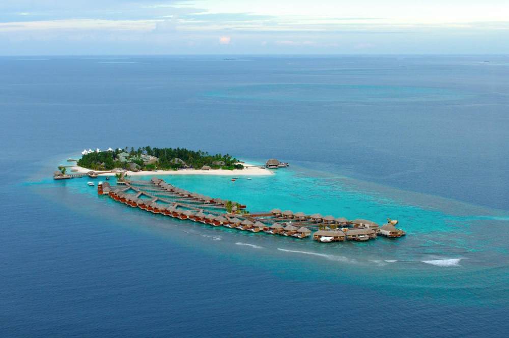 马尔代夫北阿里环礁W水疗度假酒店_9)W Retreat &amp_ Spa - Maldives—Retreat from the air 拍攝者.jpg