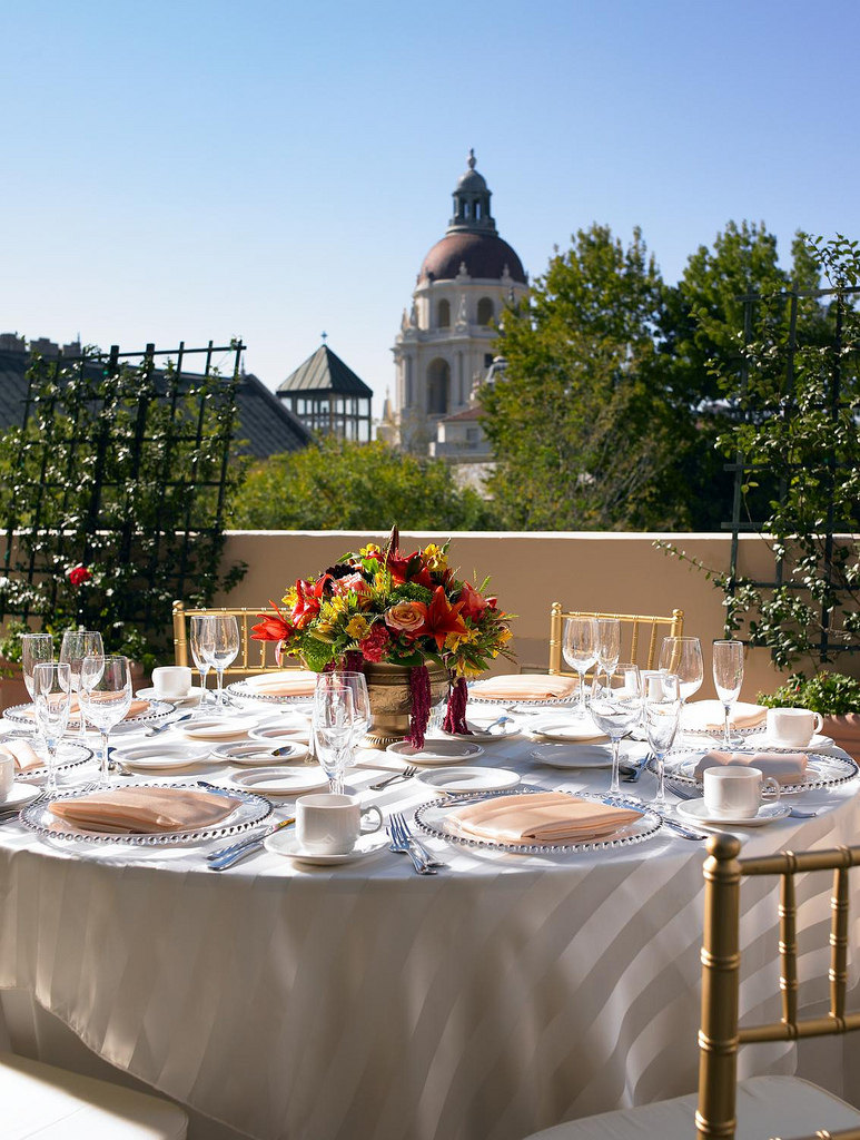 美国帕萨迪纳威斯汀酒店_33)The Westin Pasadena—Terrace Table Setting 拍攝者.jpg