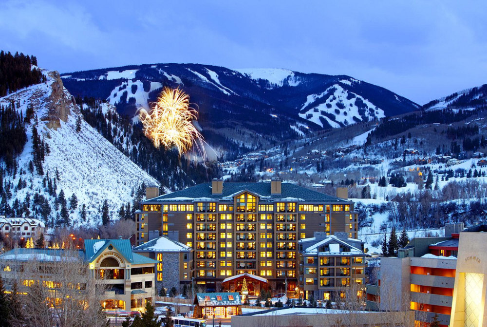 16)The Westin Riverfront Resort &amp_ Spa, Avon—Hotel with Firework in Beaver C.jpg