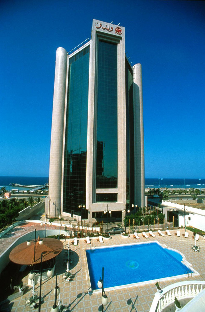 1)The Westin Jeddah—Pool 拍攝者.jpg