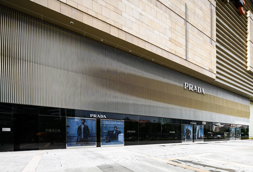 prada-opens-its-first-store-in-nanning-china-designboom-07.jpg
