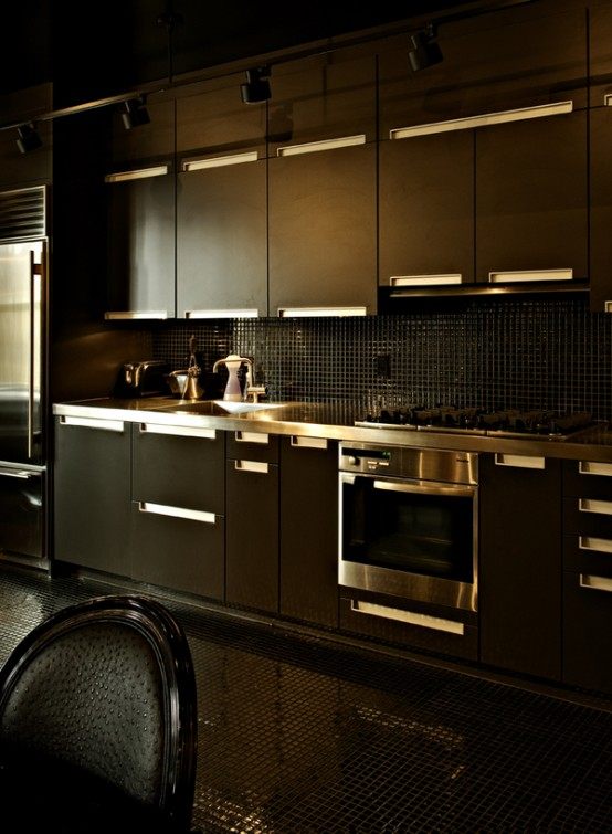 completely-black-apartment-design-20-554x755.jpg
