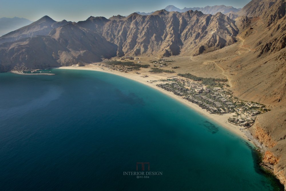 阿曼希格希湾第六感度假村 Six Senses Zighy Bay_43555726-H1-Aerial_View2_by_Sebastien_Le_Bon.jpg