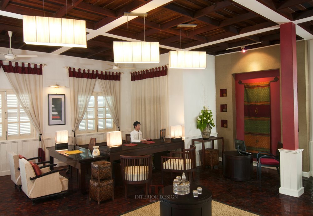 老挝桑维纳方姆酒店 Maison Souvannaphoum Hotel_43661045-H1-ANLAMS_BTM_1110_Lobby_Lobby-81-staff_(REWRK).jpg