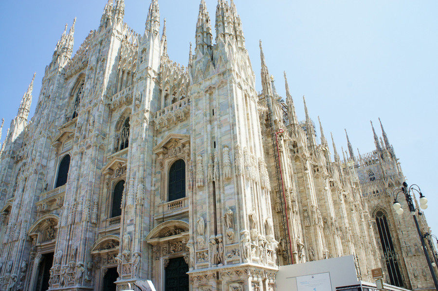 世界最大的哥特式建筑―米兰大教堂_1660139412739691804.jpg