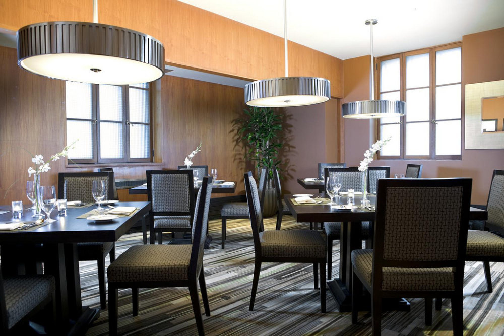 6)The Westin Minneapolis—Private Dining Room - Gold 拍攝者.jpg