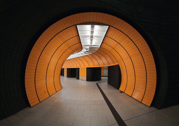 Nick Frank摄影作品：慕尼黑地铁_Subway-Photography-by-Nick-Frank-4.jpg