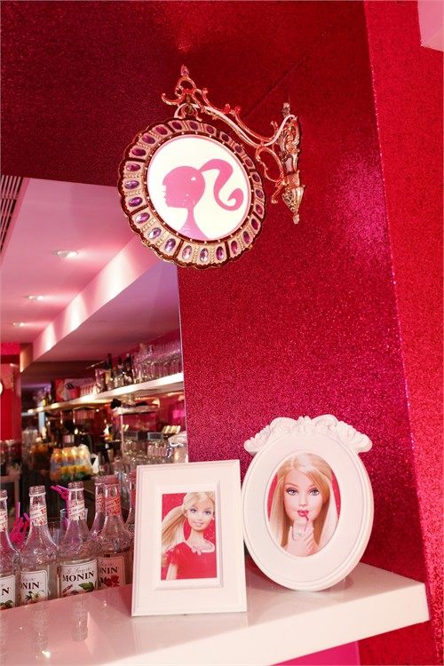 Barbie Cafe_a0c89510b3d14724be79dbac2f31d0f5.jpg