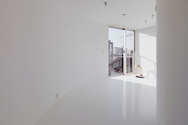 日本大阪----巧用空间的白色公寓 / SPACESPACE_112510o7uaj7a1rh7knejg.jpg