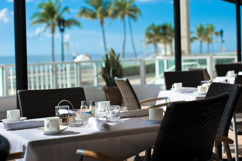 21)The Westin Beach Resort, Fort Lauderdale—Beachview Table 68 拍攝者.jpg