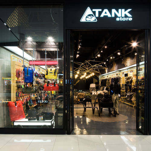 泰国Mega Bangna TANK专卖店_Tank-Store-07.jpg