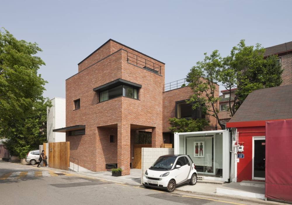 house-in-hyojadong-min-soh-gusang-architectural-group-kyoungtae-kim_hjd-05.jpg