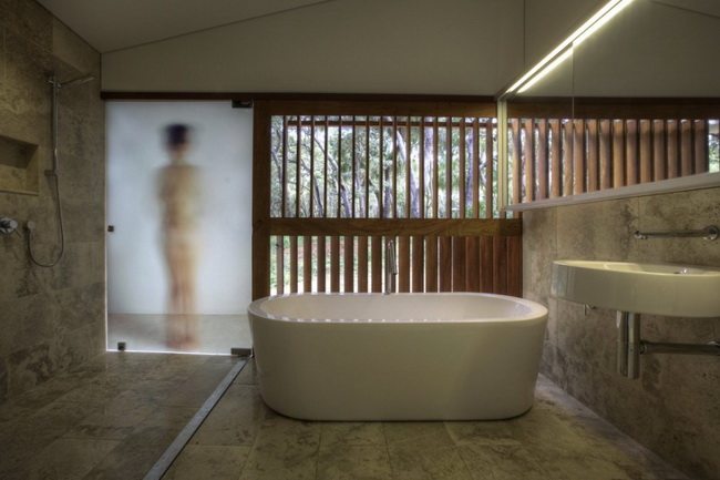 Drew House / Simon Laws_142404nqzjvvsnt78s1i2z.jpg