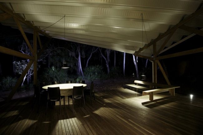 Drew House / Simon Laws_142415y52xahlllxlfy622.jpg