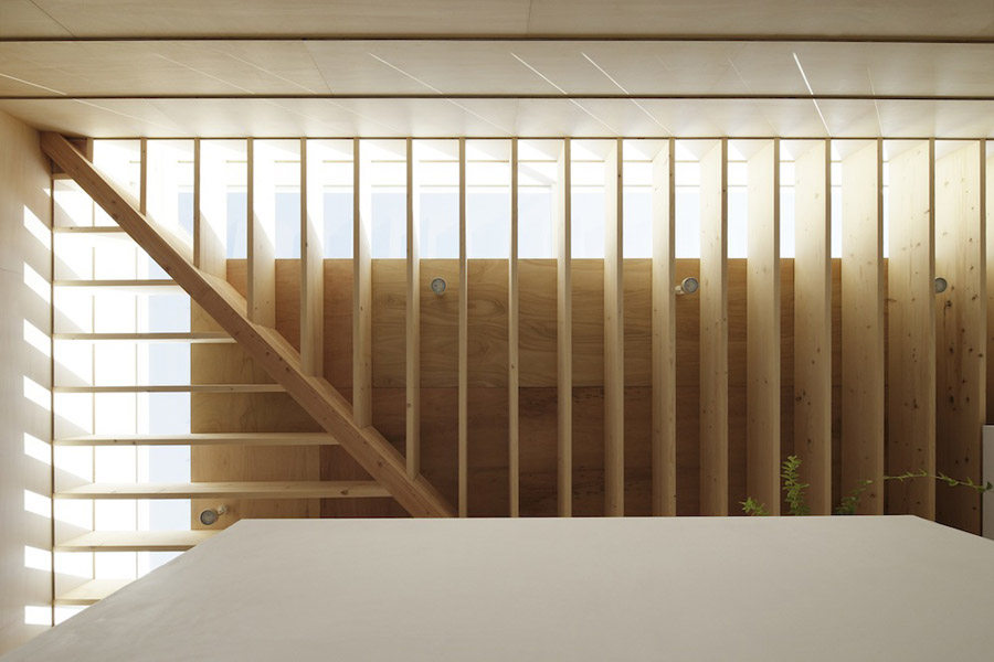 Light walls house  （日本住宅）__c_JympyLbgNpIW_LW7JO76dkSLnaBBWl6SHoRi9ApNI03Cg7XHc8jk30fHyLmiKmtqhRbKgVMVxWQEU.jpg