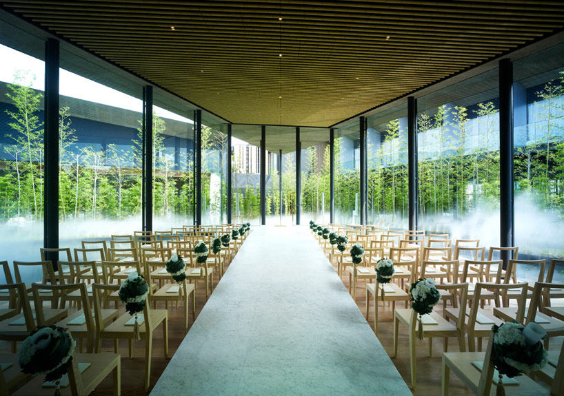 隈研吾: garden terrace miyaki改造项目_kengo-kuma-garden-terrace-miyazaki-restaurant-designboom-07.jpg