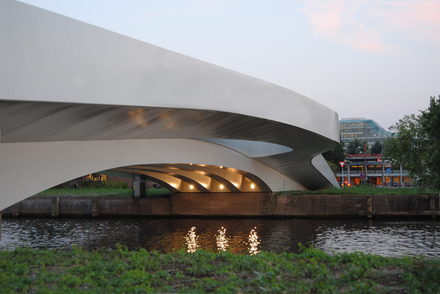 Olympic Stadium Amsterdam  René van Zuuk Architects荷兰人行桥__c_Ebfsf9k9fOyQOB7Fs5wwXGB4uEOBQ2El3u_MkZVZ8ee9D0XMZS2w4Zuj1vrz2bz0bzQj80Ys_dquk.jpg