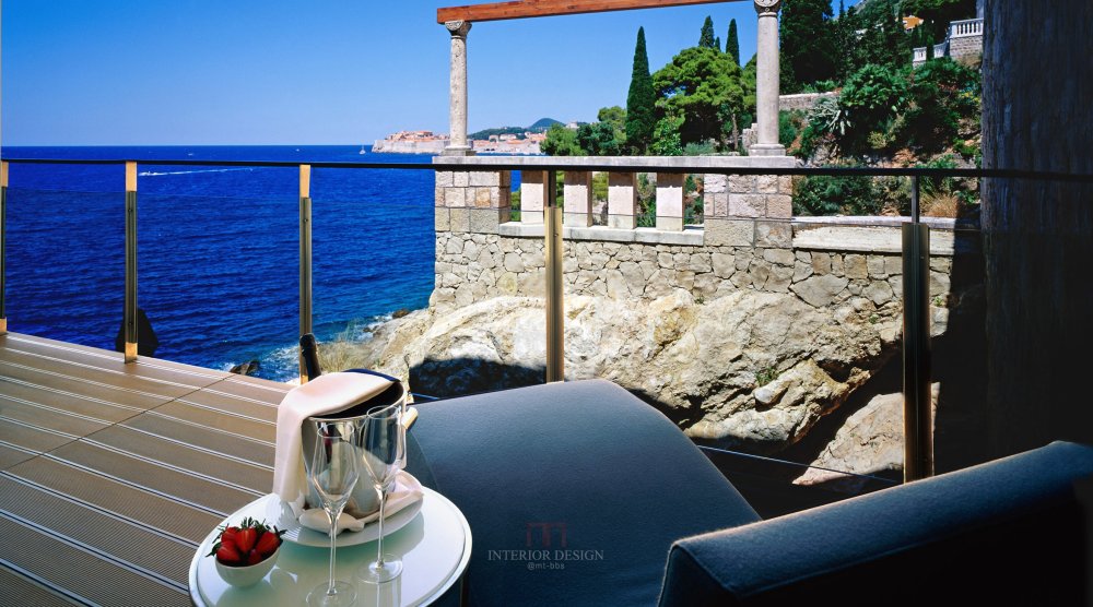 克羅埃西亞杜布若维尼克别墅酒店 Villa Dubrovnik_39673413-H1-04_HVD_Suite_Terrace_Afternoon.jpg