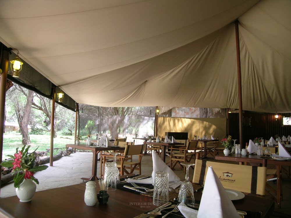 肯尼亚内罗毕Larsens Camp_28014796-H1-C. Dining Tent.JPG