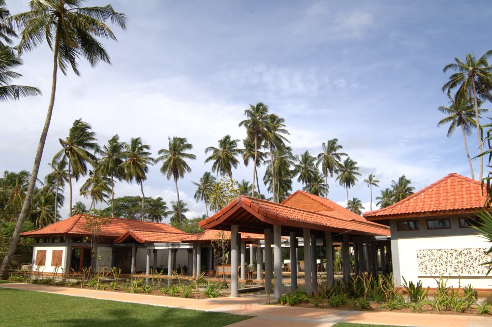 斯里兰卡科伦坡Serene Pavilions_27925533-H1-003 FULL VIEW OF CLUB HOUSE.JPG