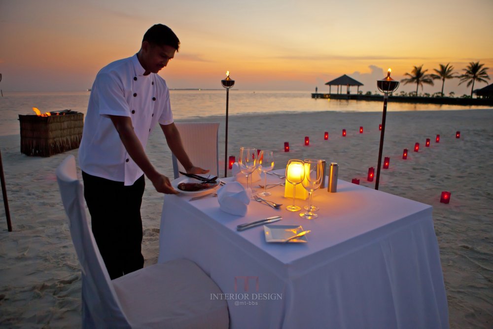 马尔代夫维拉沙鲁岛度假村 Velassaru Maldives_38738685-H1-Private_Dining.jpg