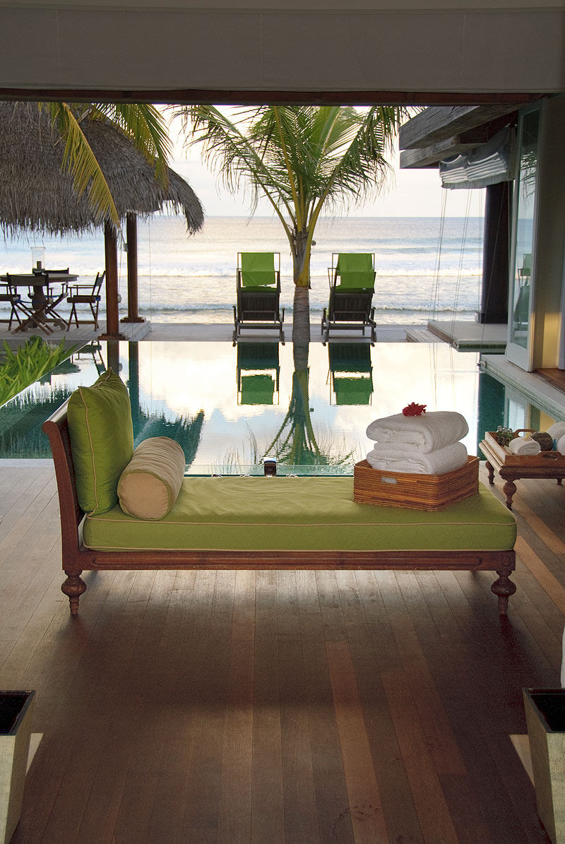 马尔代夫娜拉杜度假酒店 Naladhu Resort Maldives_26090467-H1-OceanHouseBath03.jpg