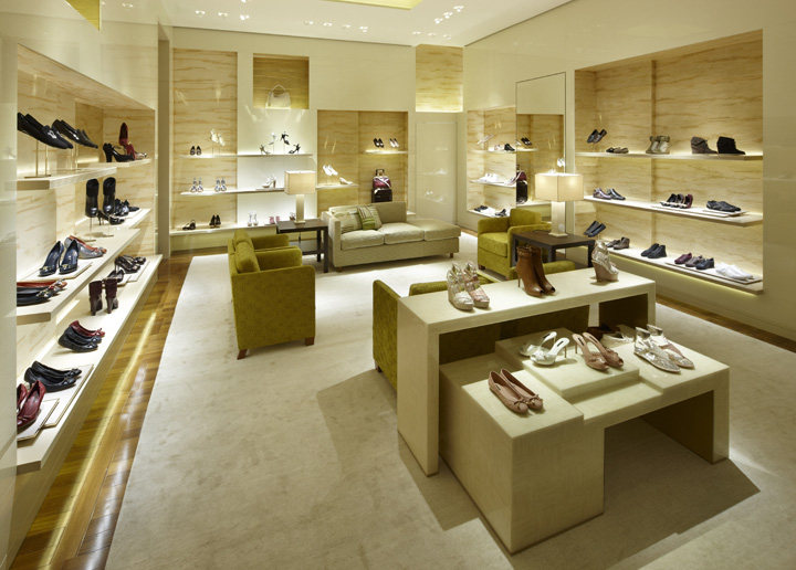 Louis-Vuitton-Maison-by-Peter-Marino-Shanghai-10.jpg