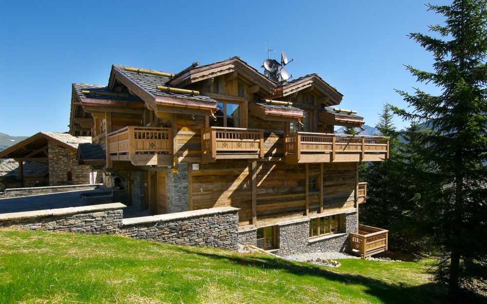法国阿尔卑斯山高雪维尔滑雪胜地的Pearl木屋_Chalet-Pearl-00.jpg