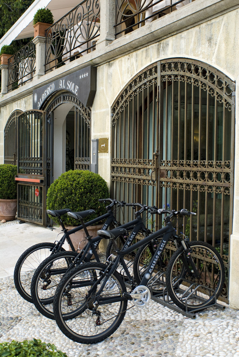意大利·特雷维索Albergo Al Sole_30992637-H1-47. Mountain bikes.jpg