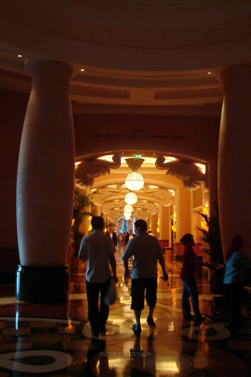 迪拜棕榈岛－亚特兰蒂斯度假酒店  （实拍）_DSC00216_缩小大小.JPG