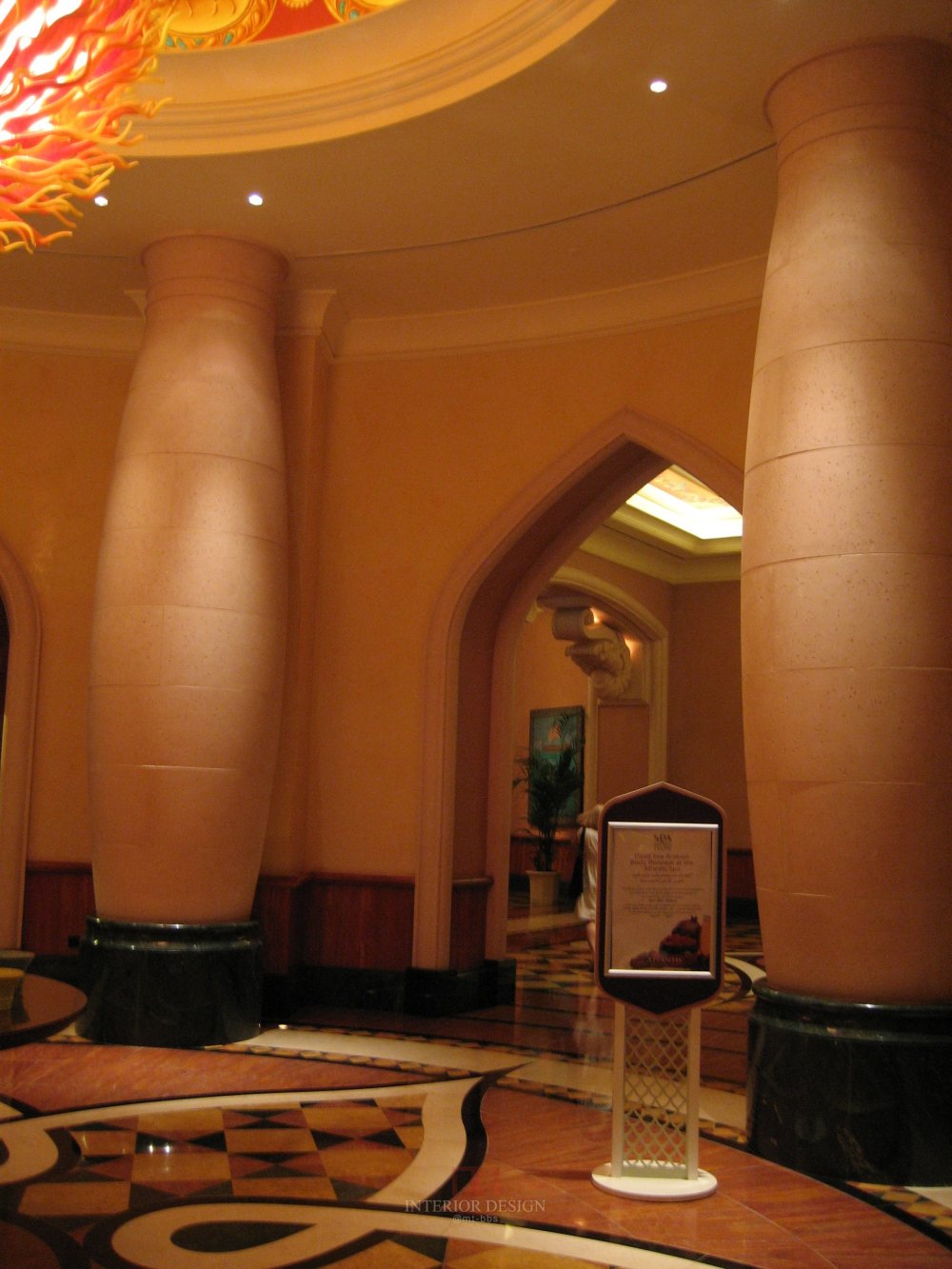 迪拜棕榈岛－亚特兰蒂斯度假酒店  （实拍）_IMG_6532_缩小大小.JPG