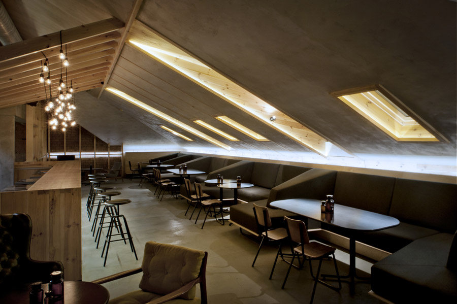 白俄罗斯明斯克ATTIC Bar / Inblum Architects(酒吧）__c_lMERLJ6B7mE9zB4MPtazYJb-0NPePa-Ro9r12ool16-KXj42-o6LRB5Yrn7Mk3YxePU7EUmC3UptB.jpg