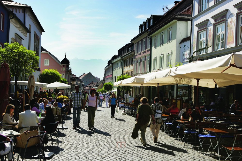 德国慕尼黑穆尔瑙阿尔班霍夫酒店 Alpenhof Murnau_27969722-H1-markt_murnau1.jpg