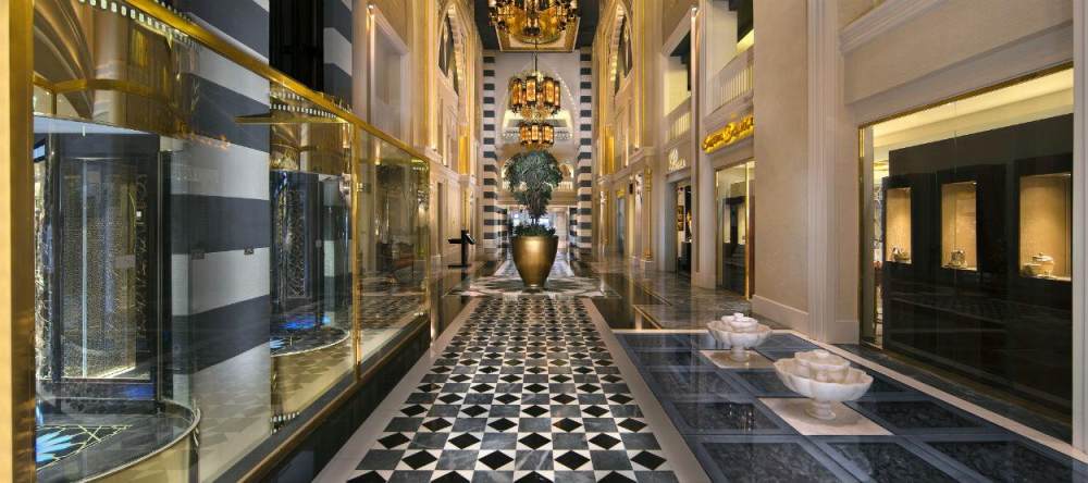 jumeirah zabeel saray-avenue of indulgence-hero.jpg