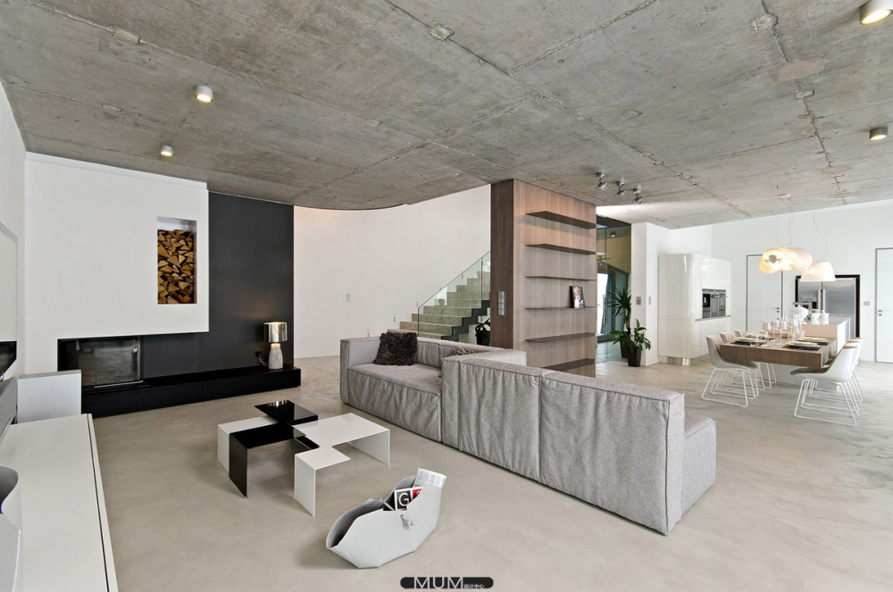 Concrete-Interior-Osice-Czech-Republic-Open-Plan-Living-Space1.jpg