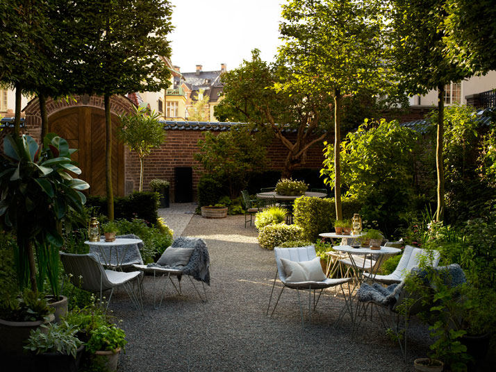 丹麦建筑师度假住宅_Ett-Hem-Ilse-Crawford-stockholm-sweden-yatzer-18.jpg