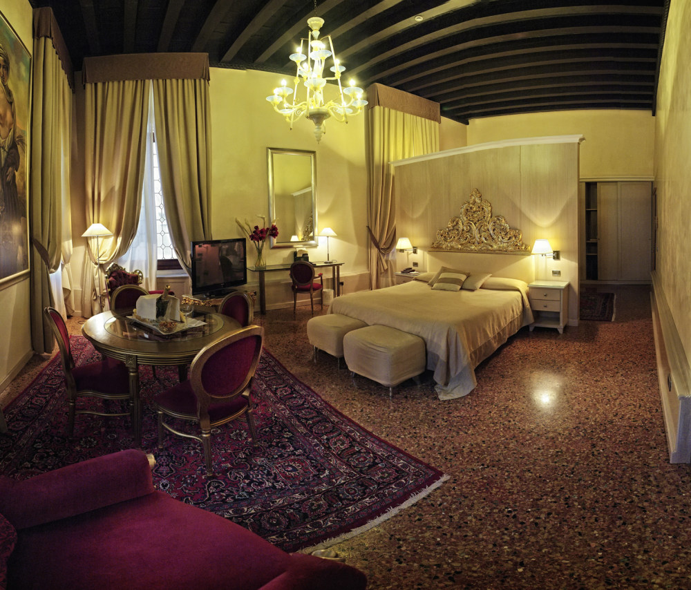 意大利威尼斯里亚斯迪宫酒店 Hotel Liassidi Palace_56600080-H1-Exclusive_Suite.jpg
