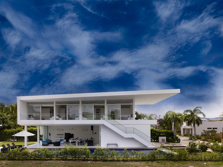 GM1 House by Giovanni Moreno Architects_20140113_103126_001.jpg