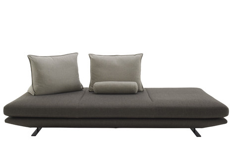 Prado-sofa-with-moveable-cushions-by-Christian-Werner-for-Ligne-Roset_Dezeen-61.jpg