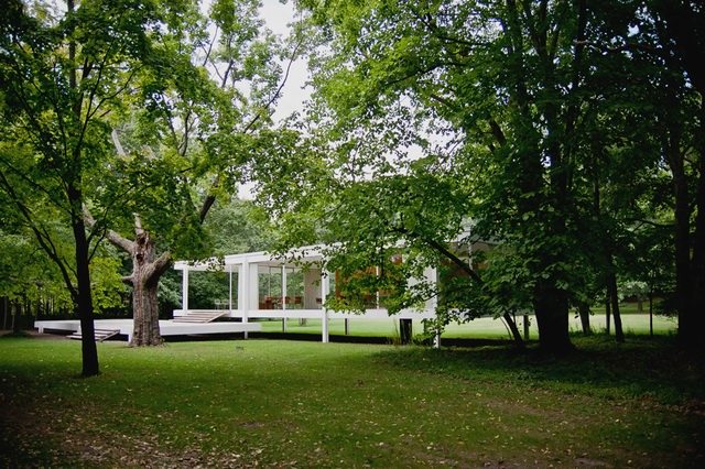 范思沃斯住宅 FARNSWORTH HOUSE BY 密斯·凡德罗 LUDWIG MIES VAN DER ROHE_Farnsworth-house-summer-14.jpg