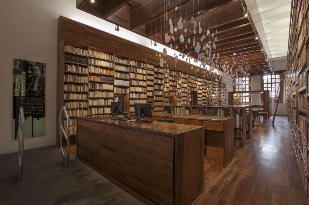 墨西哥Jaime GarcíaTerrés图书馆 / arquitectura 911sc_528d7e9fe8e44e536800015e_jaime-garc-aterr-s-library-arquitectura-911sc_01_arq911.jpg